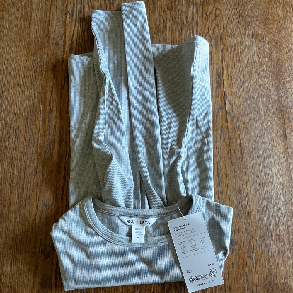 Athlete Signature Rib Crew Top